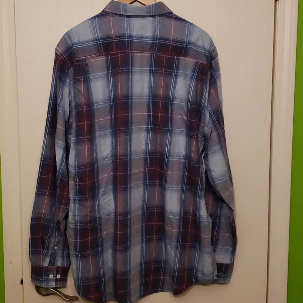 Weatherproof Button Down - Picture 2 of 3